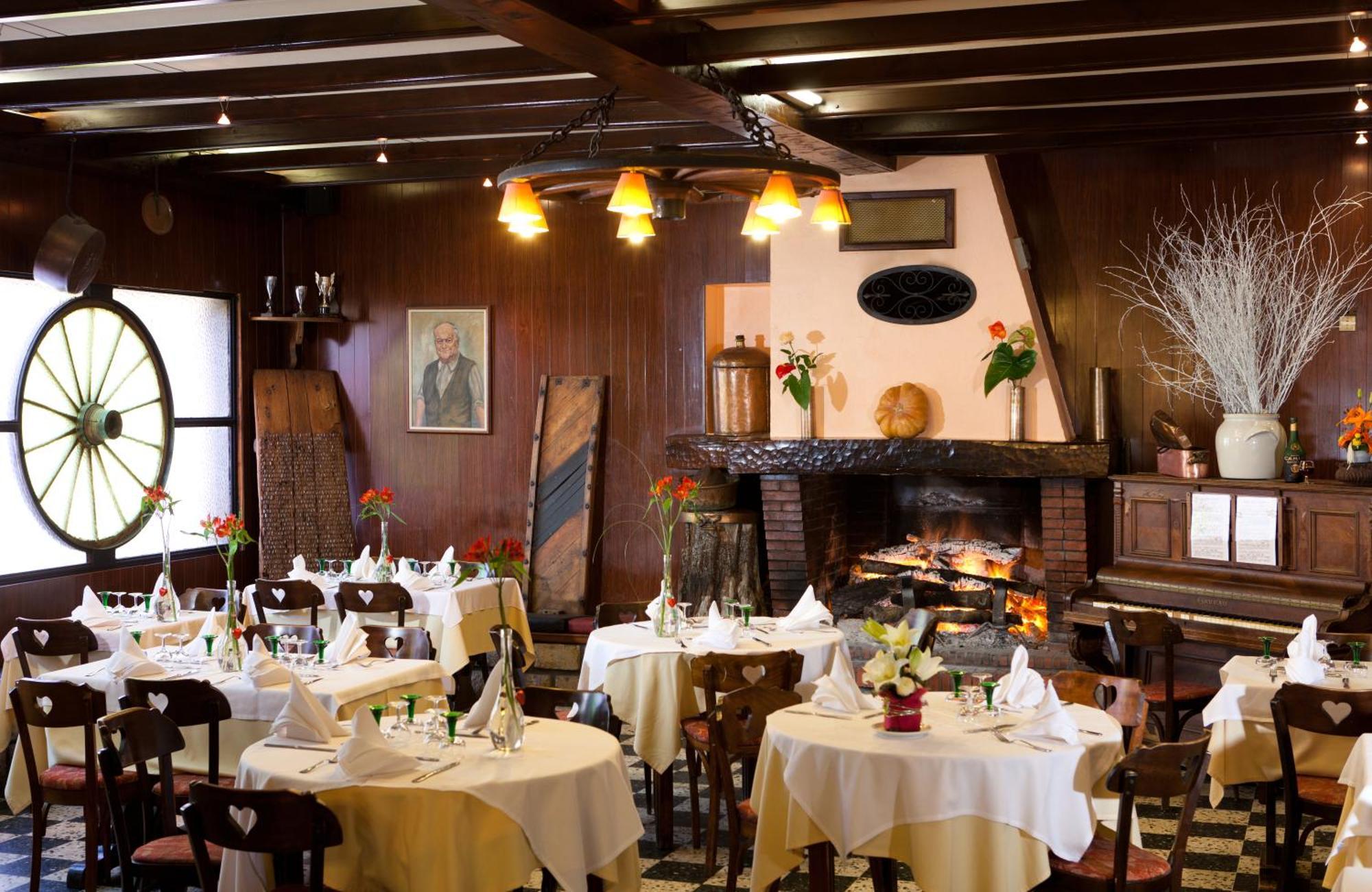 Hotel Restaurant Pavillon Carina Gap Buitenkant foto